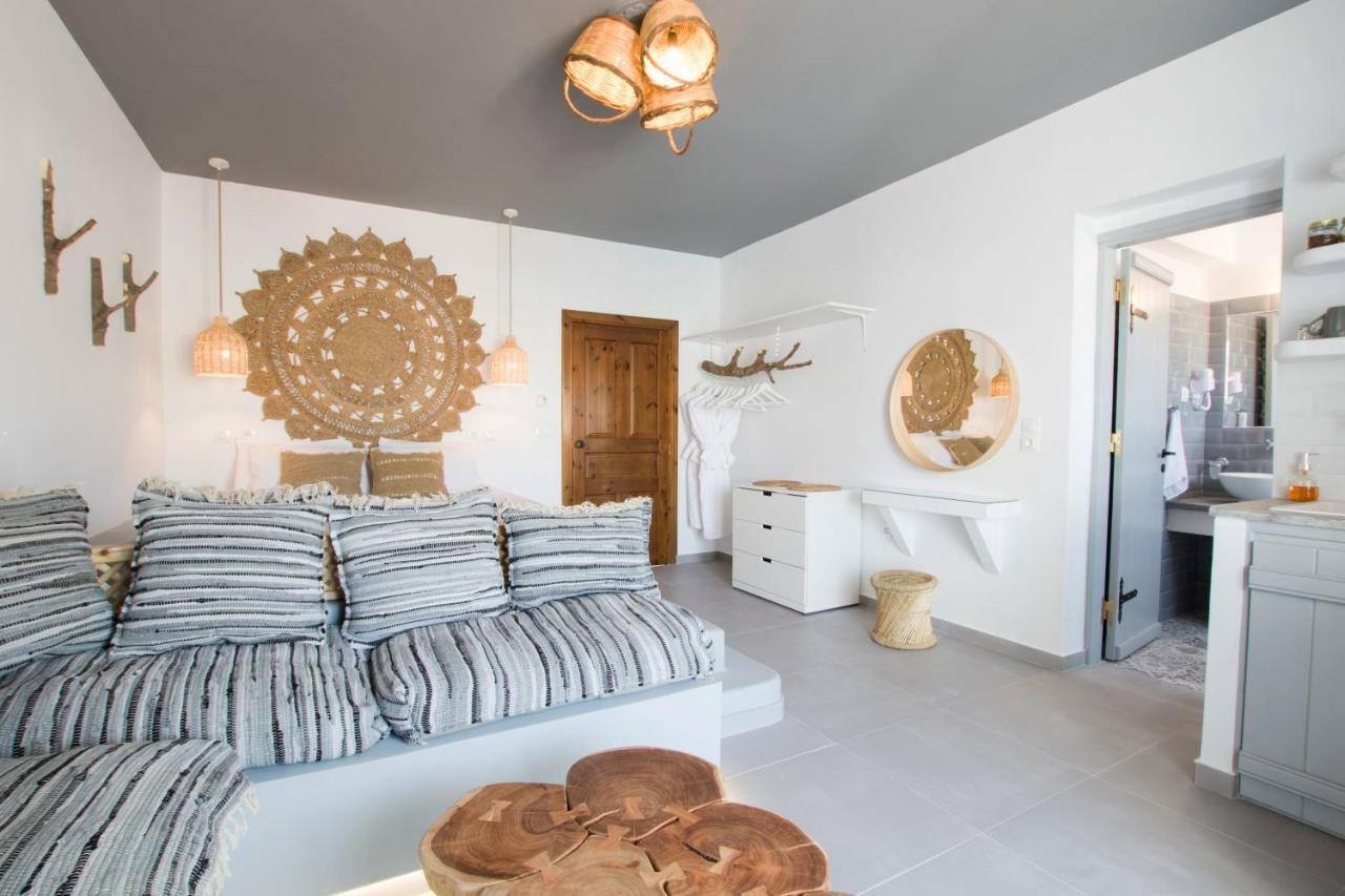 Appartement Gorgona Blue Studiο à Karpathos Extérieur photo